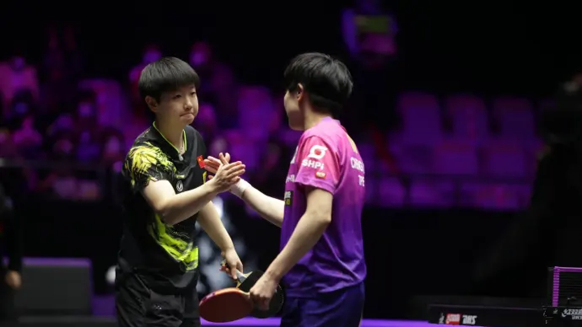 孙颖莎薪资视频,16岁的孙颖莎夺了几个冠军