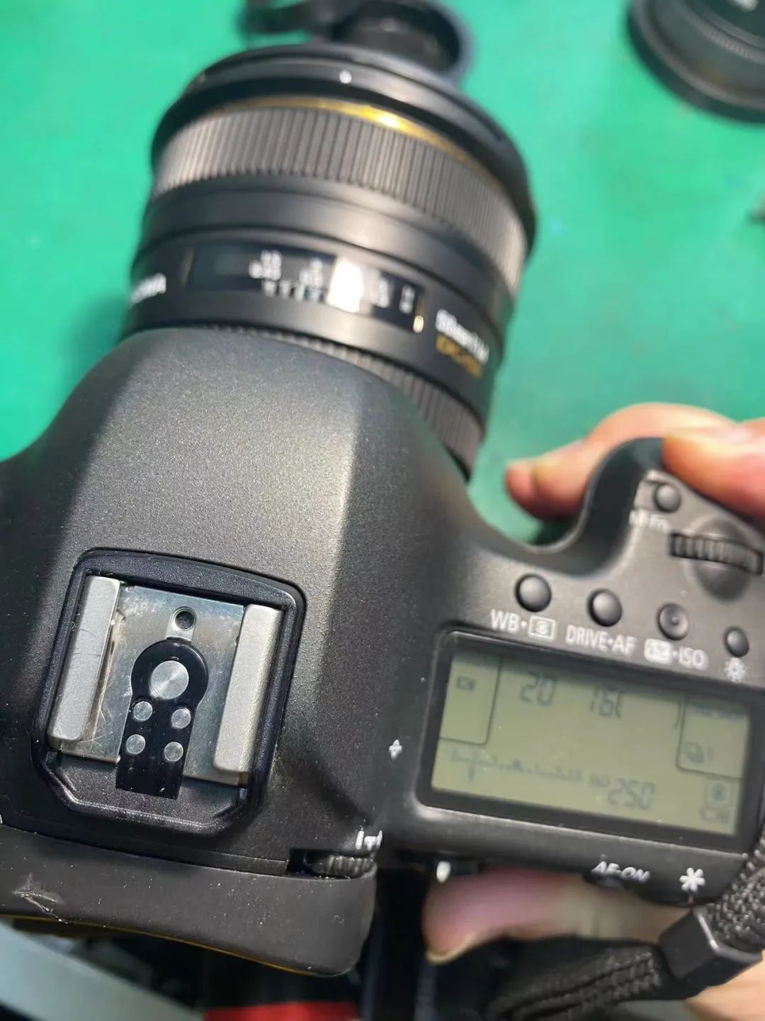 适马18-35啥时候的镜头跑焦,适马100-400镜头有跑焦吗