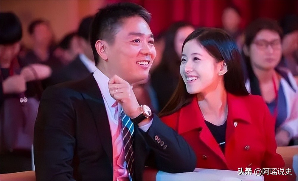 刘强东章泽天瑞士打货论坛,章泽天和刘强东首次同框