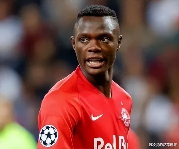 足坛十大黑店交易,足球转会市场再次掀起波澜