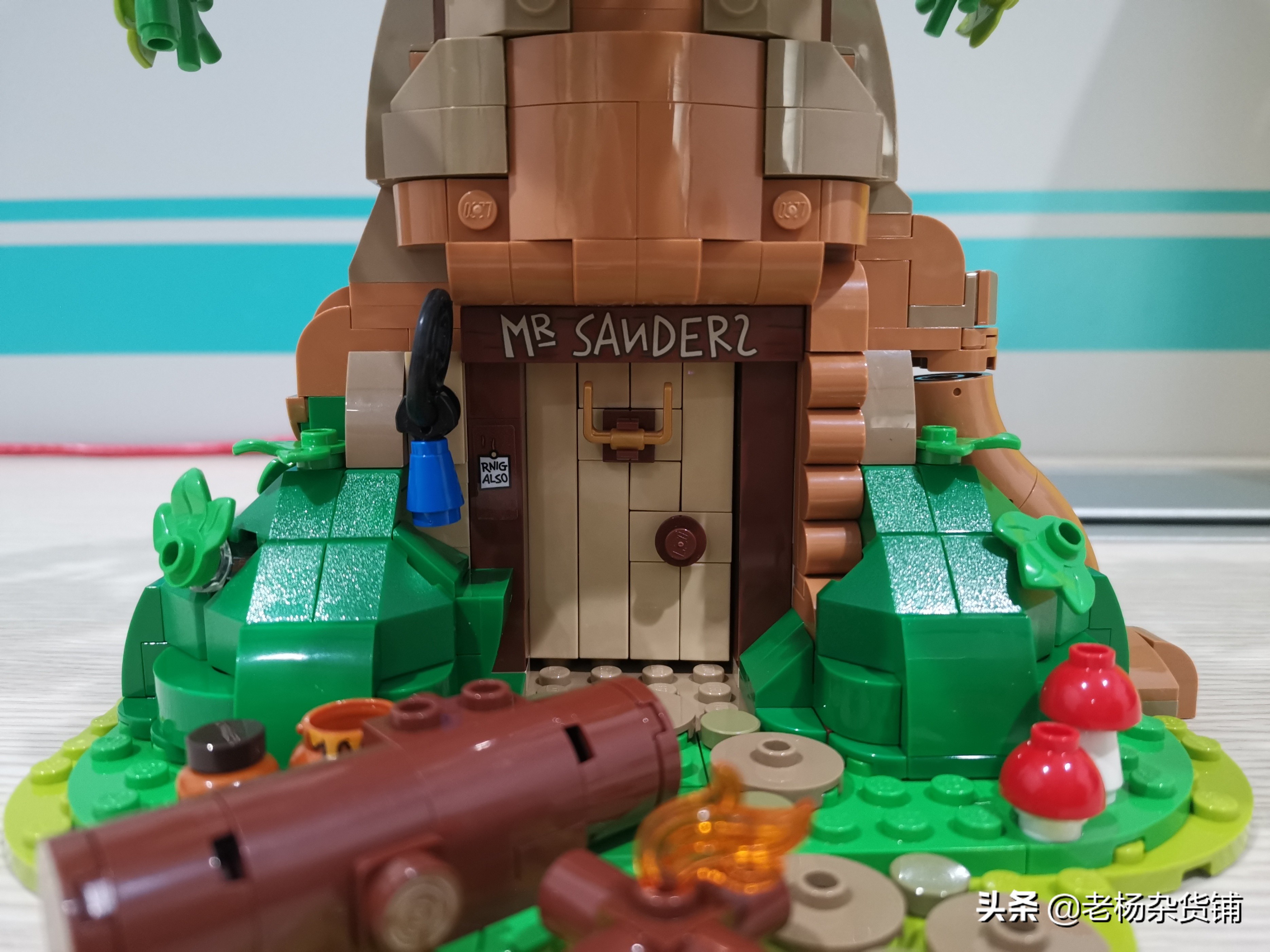 LEGOIEDAS系列21326超萌超好玩的小熊维尼树屋开箱评测