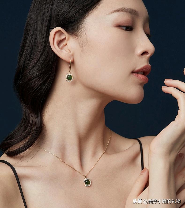 母亲节礼物40-50岁实用首饰套装,母亲节首饰礼物推荐