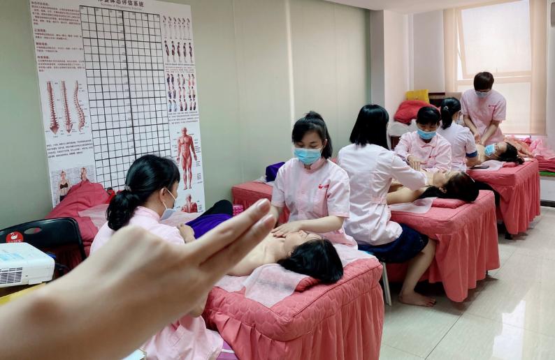 想从事催乳师行业应该从哪开始,催乳师月入2万