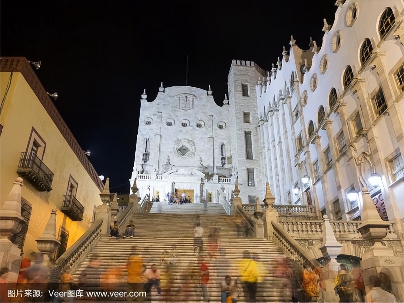 墨西哥甲级联赛瓜达拉哈拉大学,墨西哥瓜达拉哈拉新闻