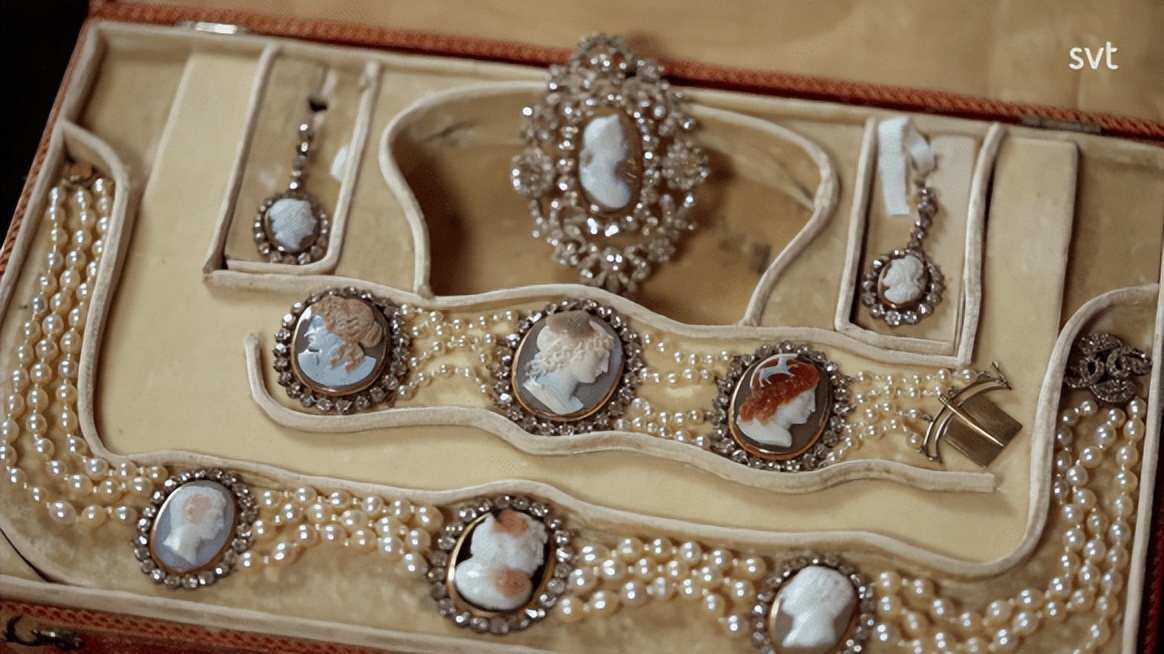 法国珠宝值得买吗,法国王室的王冠和首饰