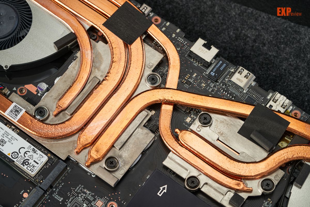 微星冲锋坦克ProGP76游戏本评测：光追战场的大火力输出位