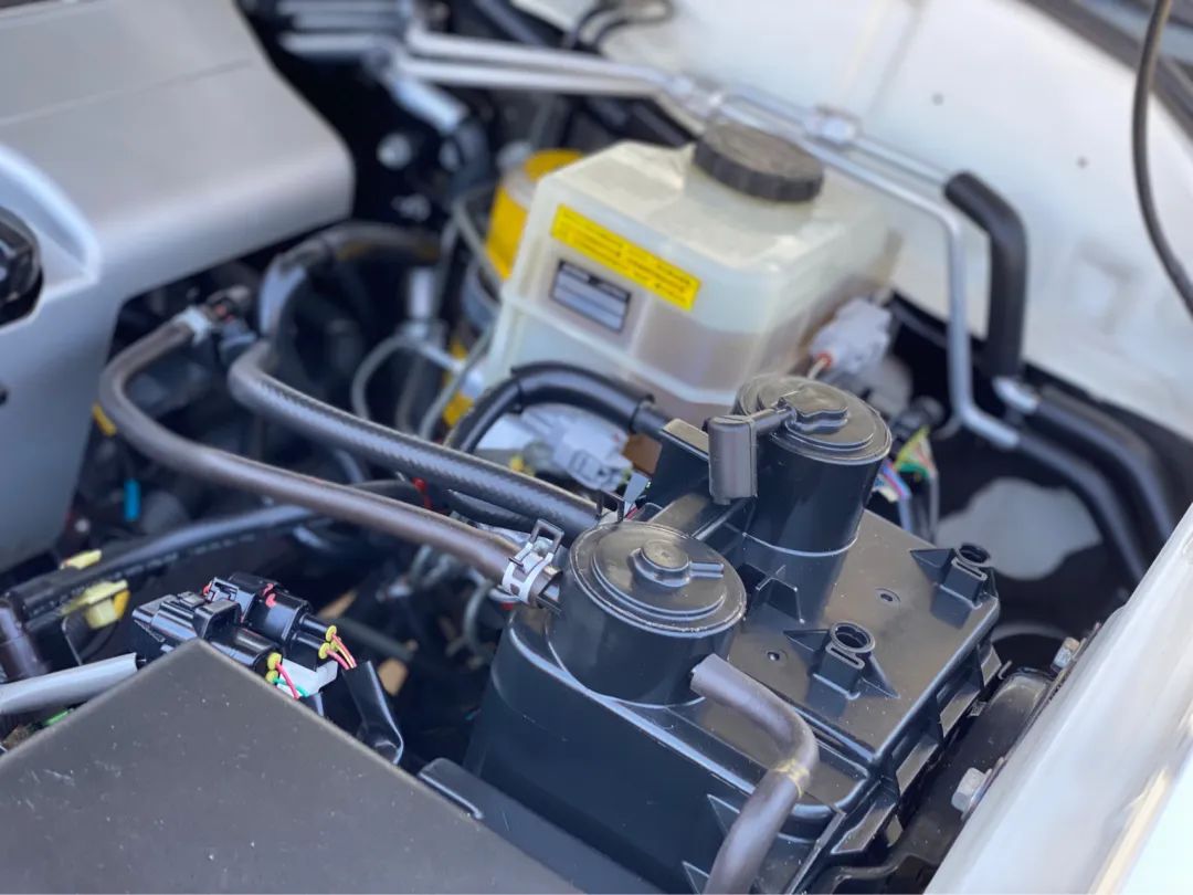 翻新陆巡lc100,陆巡lc100老款改装新款最佳案例