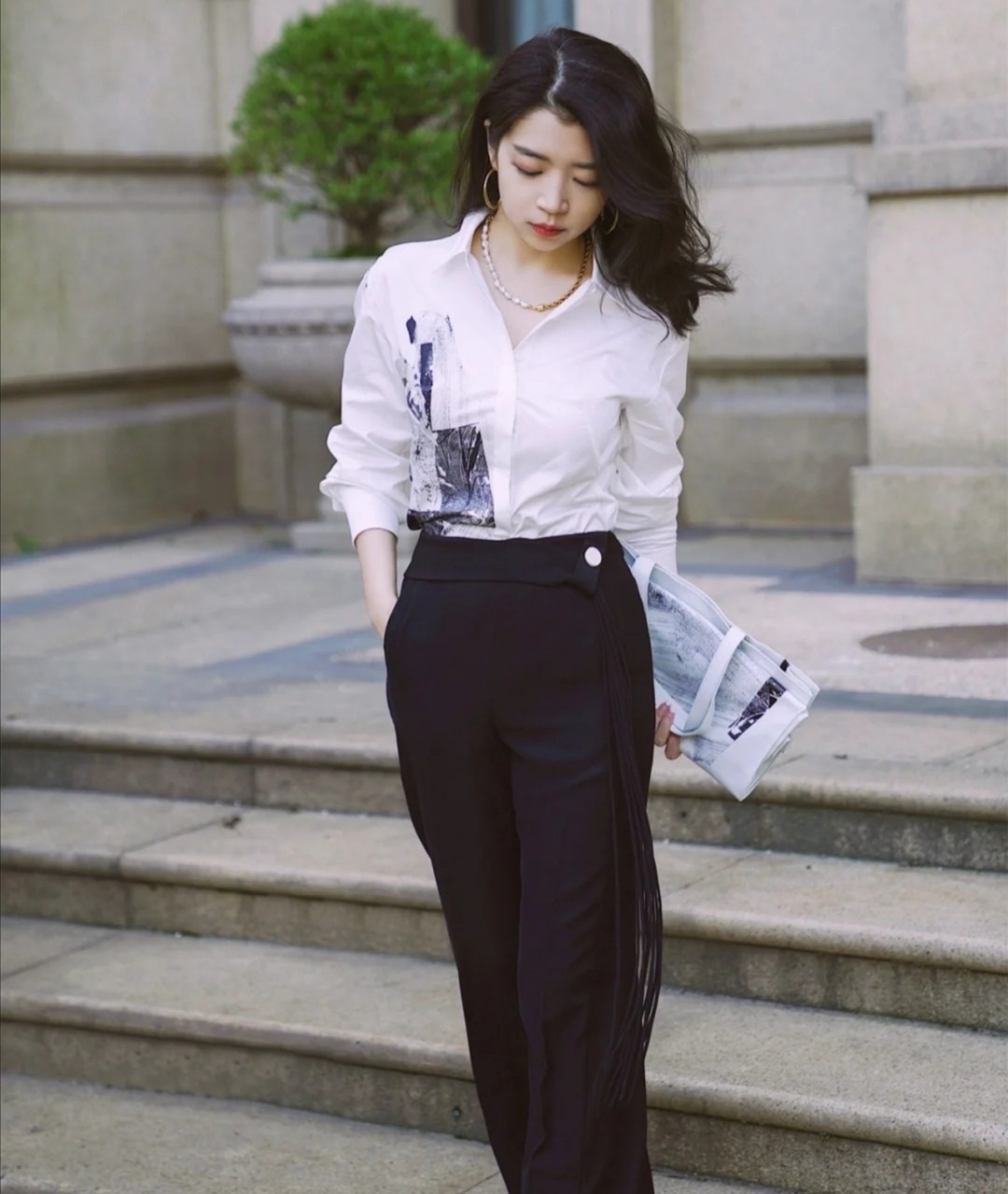 阔腿裤怎么配气质上衣,上衣穿什么搭配阔腿裤