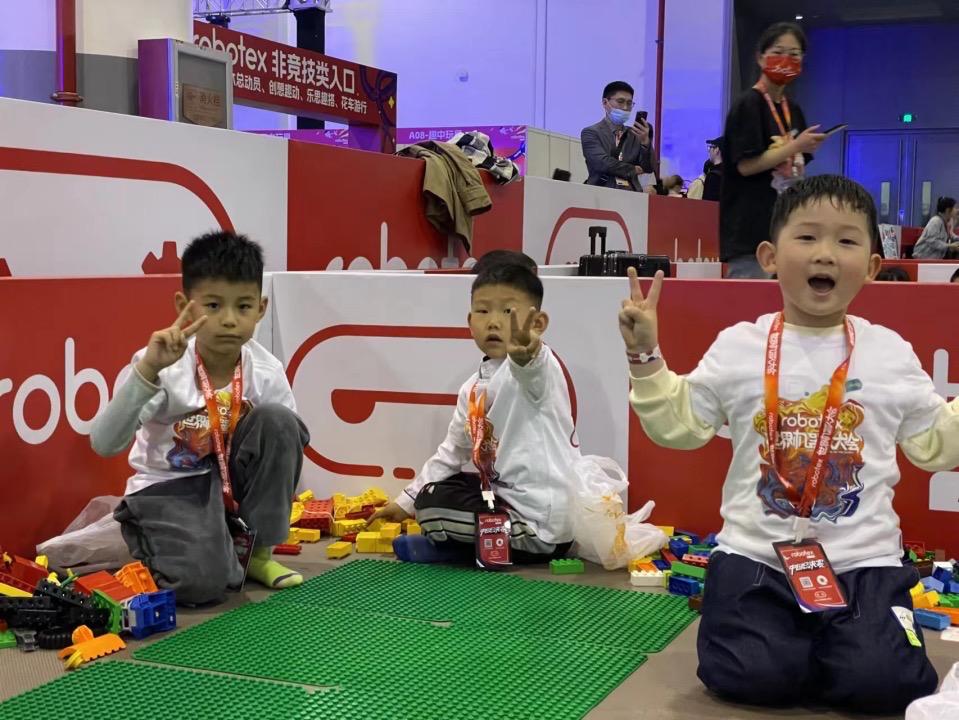 棒!徐州小将晋级世界机器人大会爱沙尼亚总决赛