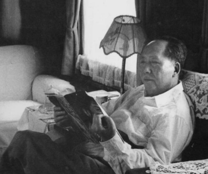 俄罗斯核弹掌门人卡拉卡耶夫 (谢尔盖卡拉卡耶夫是不是同一个人)