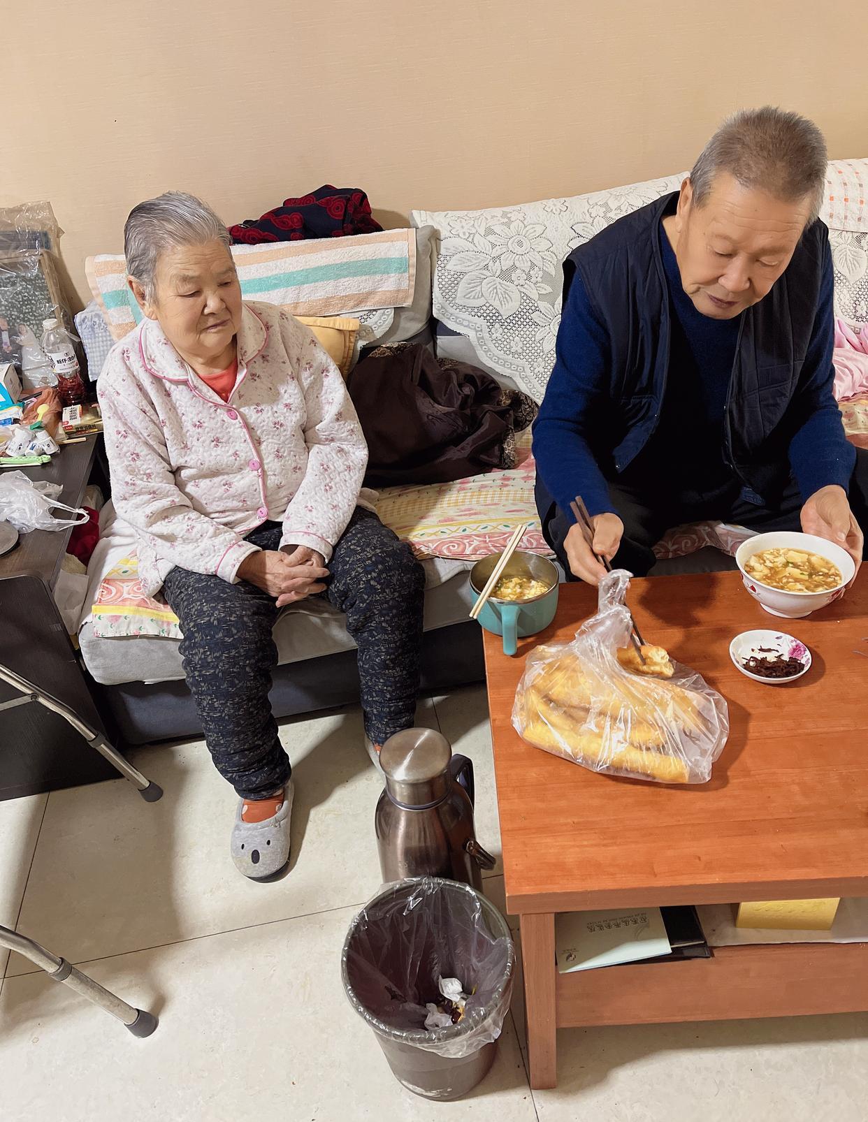 燃气灶一直哒哒哒响怎么修理,掌握一些维修燃气灶的小技巧