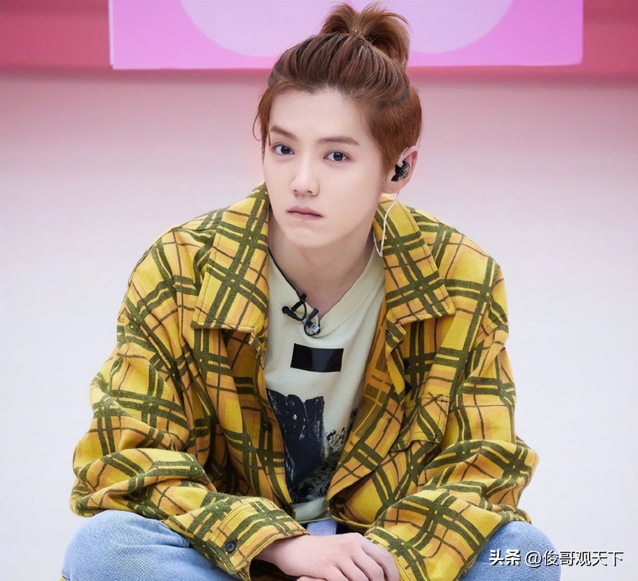 鹿晗长发丸子头上热搜,鹿晗长发造型ins