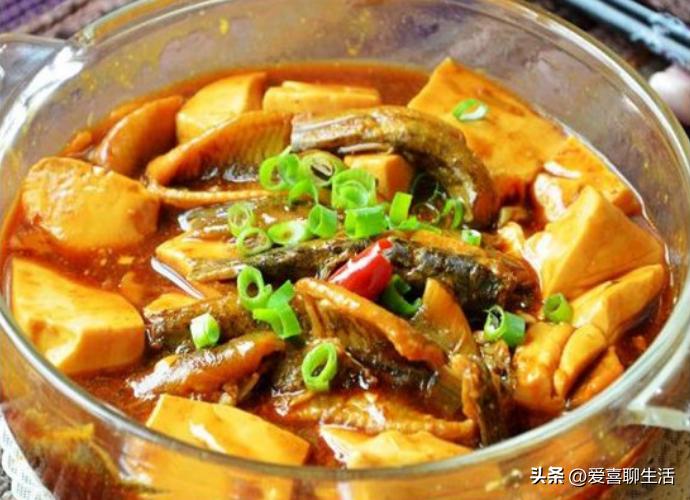吃什么菜对腰恢复好,腰疼饮食要喝什么汤补腰
