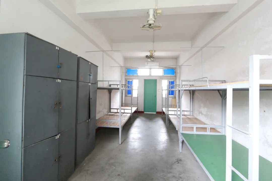 东莞长安金宝电子厂最新福利,长安工厂员工优惠