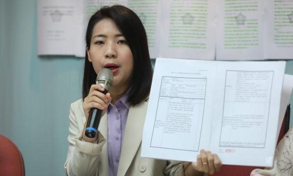 赖清德和蔡英文的硕士学位也有猫腻,都是来自于美国名校的速成班