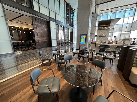 窗含西岭千秋雪成都环球中心雪山,窗含西岭千秋雪魅力成都