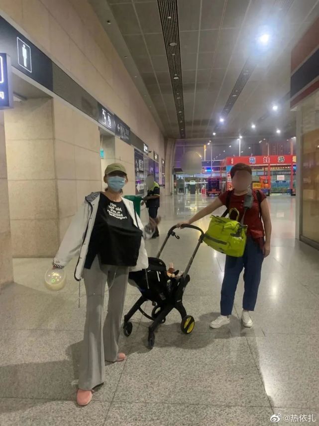 热依扎感谢的人是谁,热依扎接受岁月带来的改变