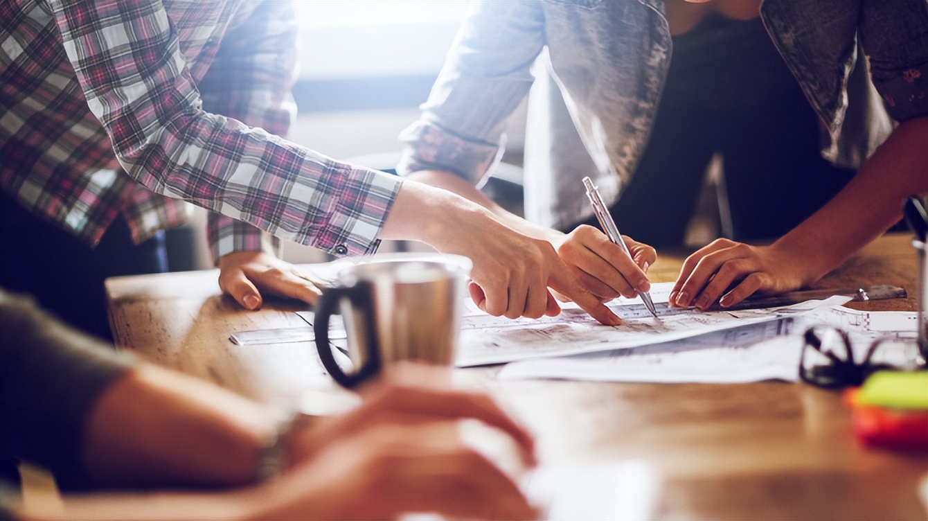 月入过万靠的是实力 (月入过万我却开心不起来)