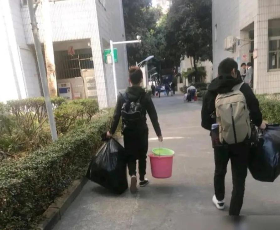 乐观看待洋运动品牌工厂搬去越南,只是因为那边便宜