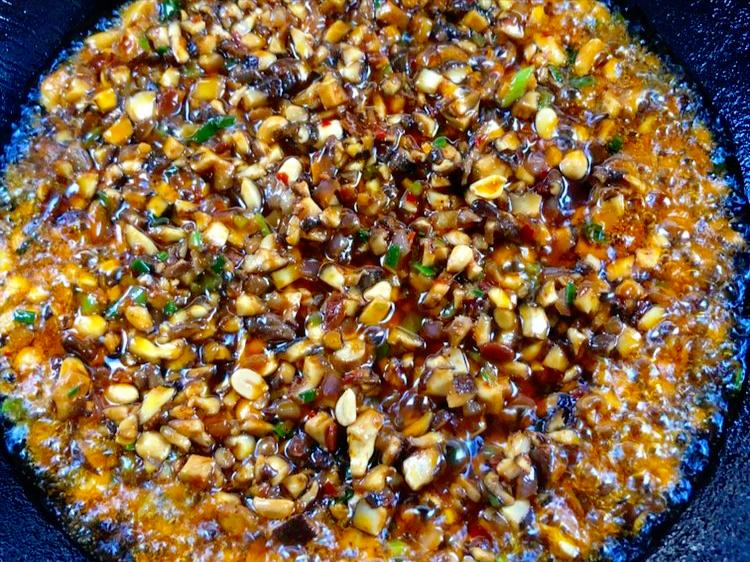 家庭版自制香菇酱的做法,家庭版自制香菇酱教程