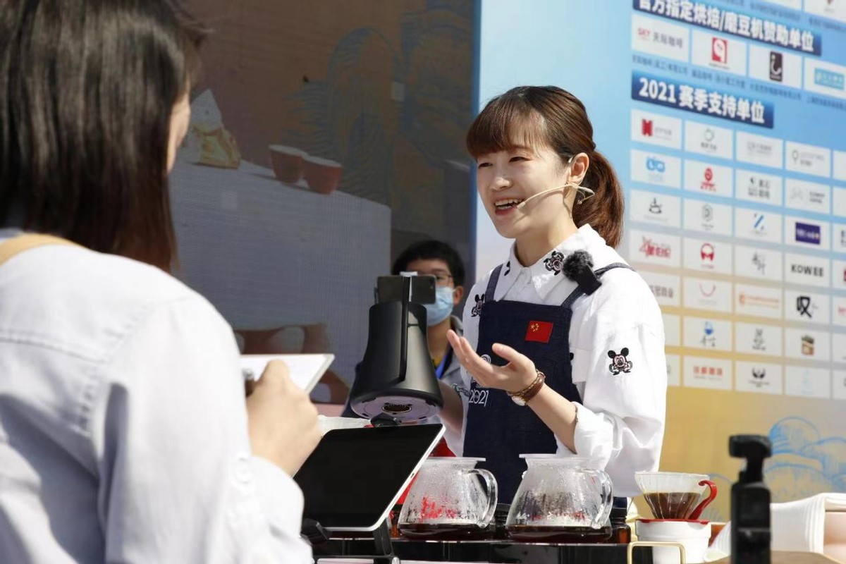 我,90后,酷爱咖啡,为了咖啡事业从银行裸辞去沪飘,累并快乐着