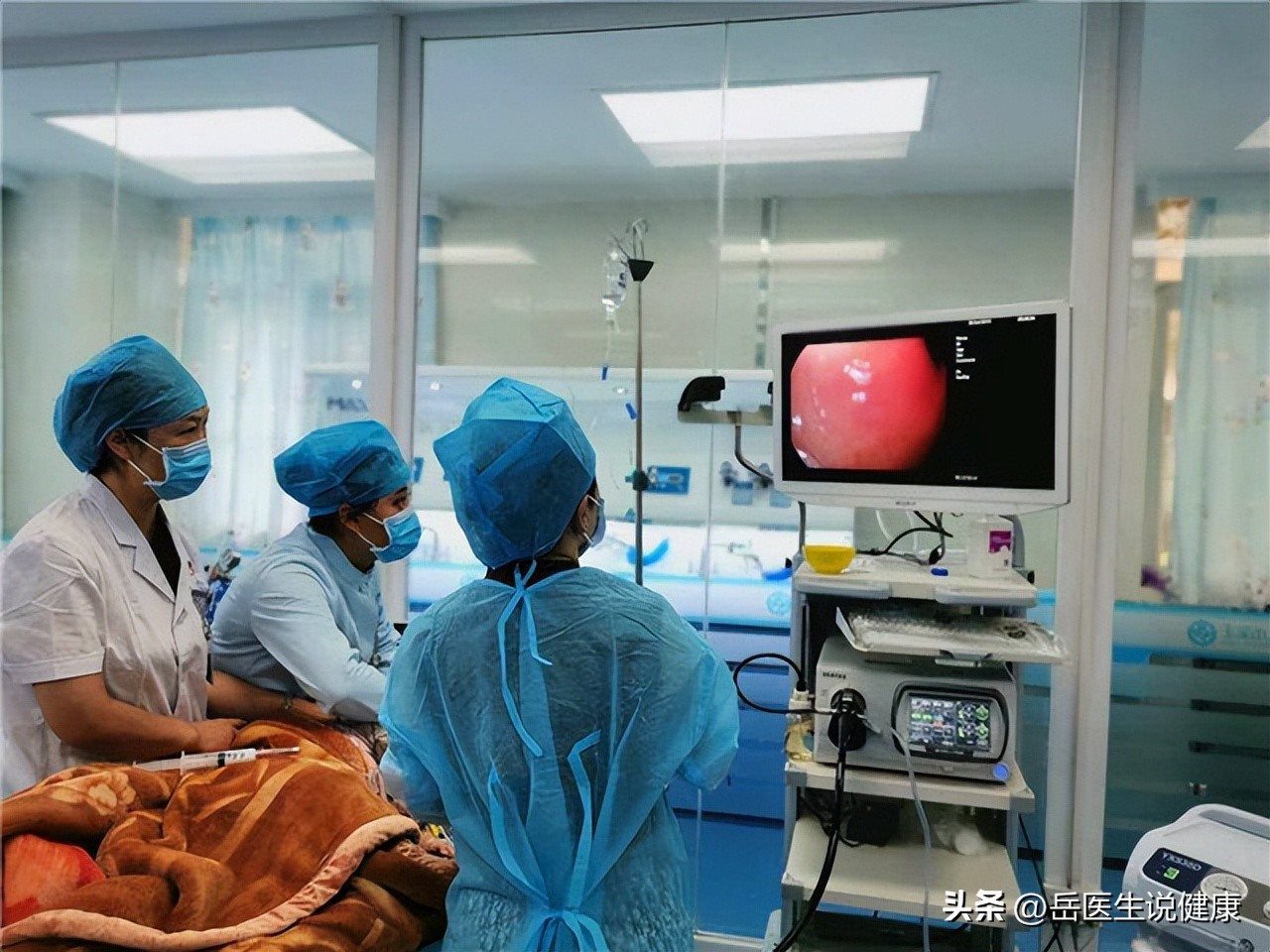 22岁男子确诊6种胃癌,33岁男子查出胃癌常吃一种早餐