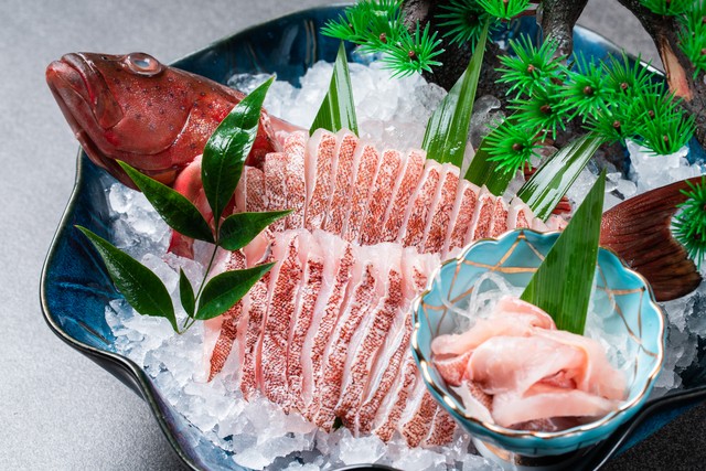 威海吃海鲜必去的十个餐馆,威海人气最高的餐厅