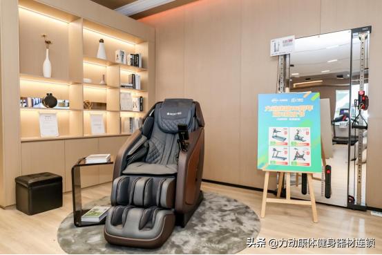 商场里用什么牌子的按摩椅比较好,titan这个按摩椅牌子好不好