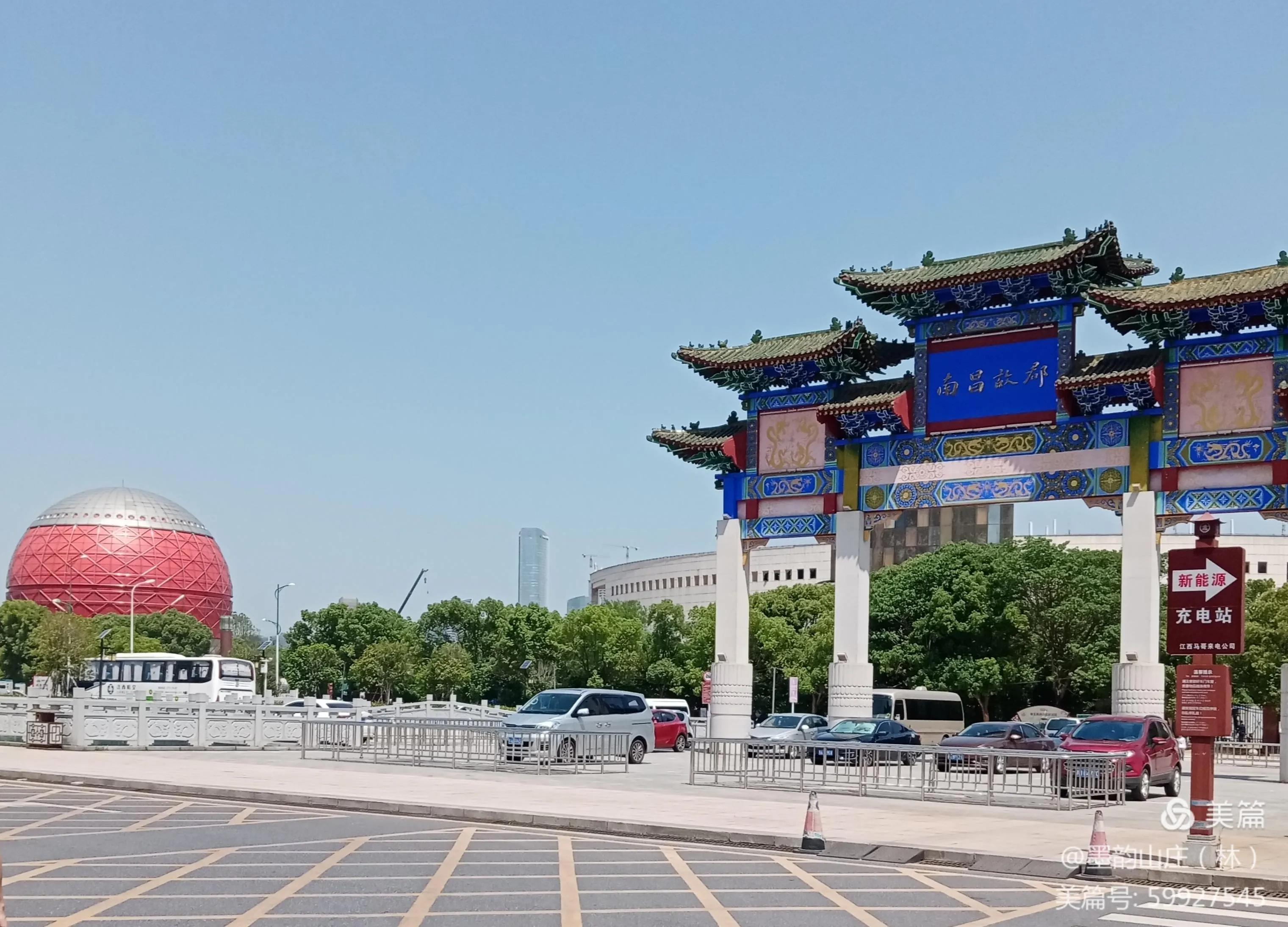 滕王阁是江南的三大名楼,滕王阁是我国三大名楼之首吗