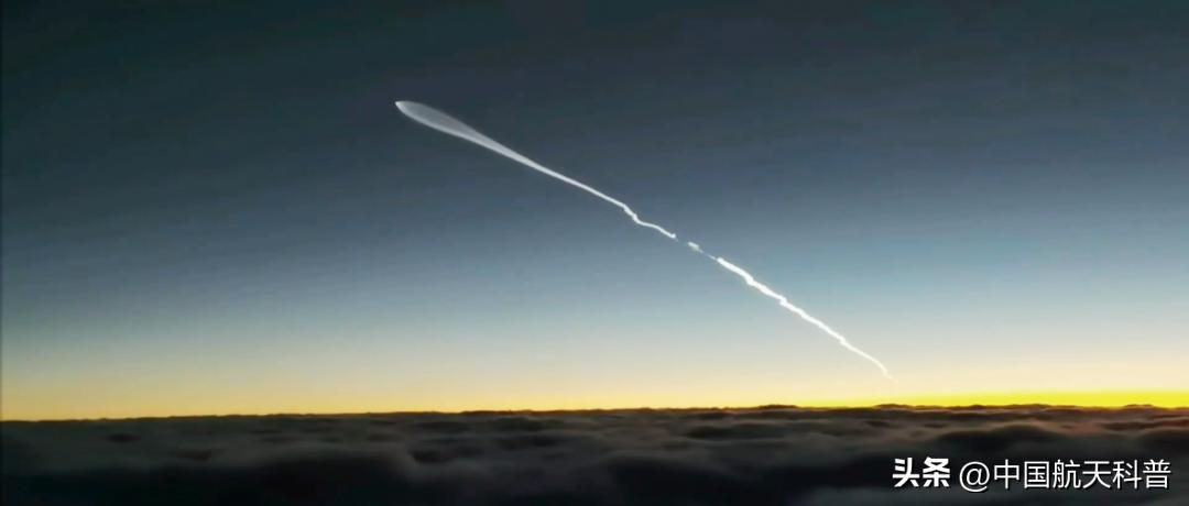 不明火箭云,罕见的火箭云