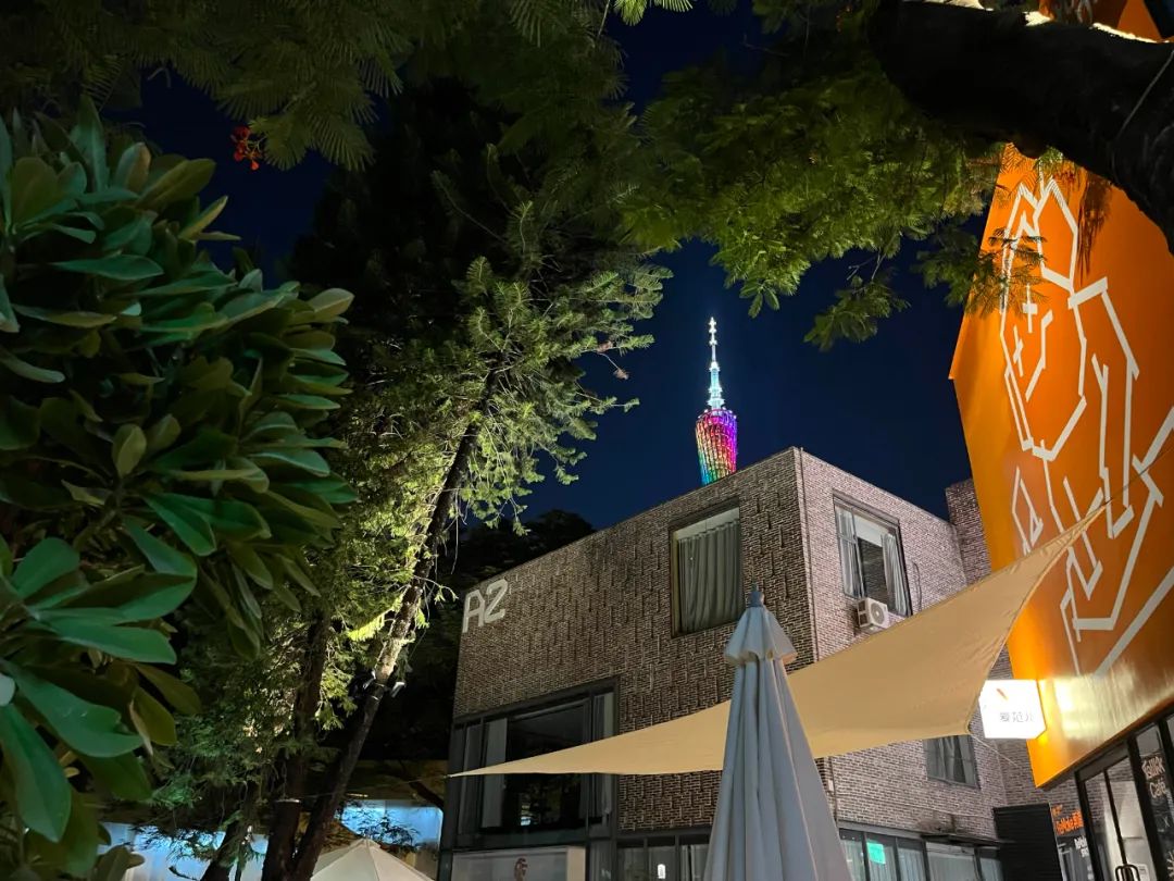 iphone14体验对比iphone14pro,iphone14体验视频