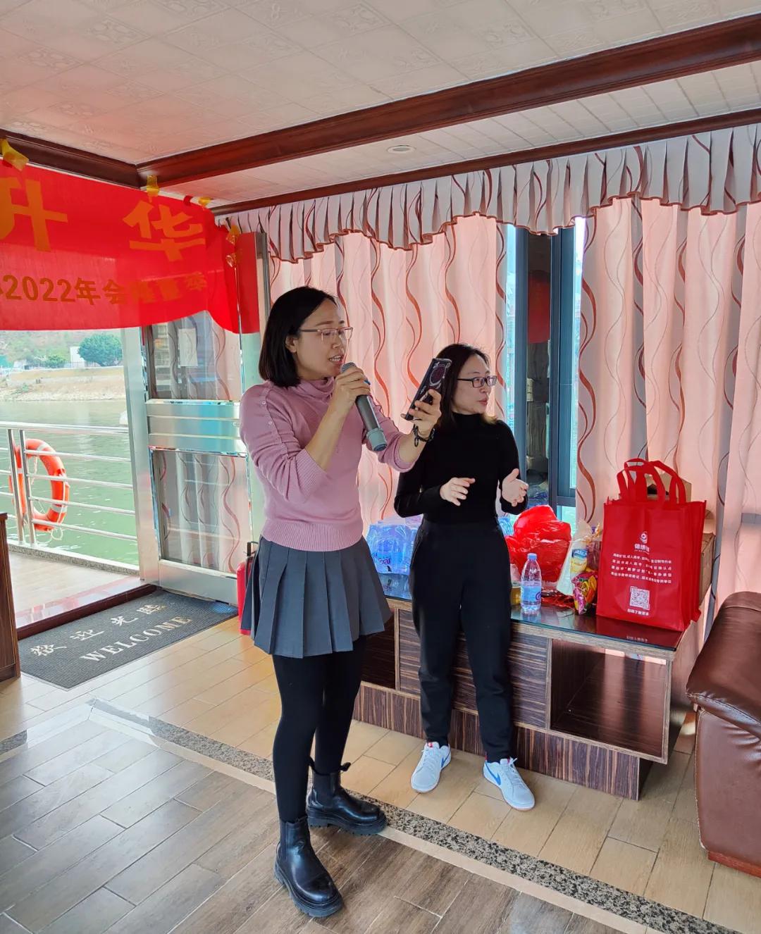 虎虎生威迎新春奋力谱写新篇章,虎虎生威庆新春