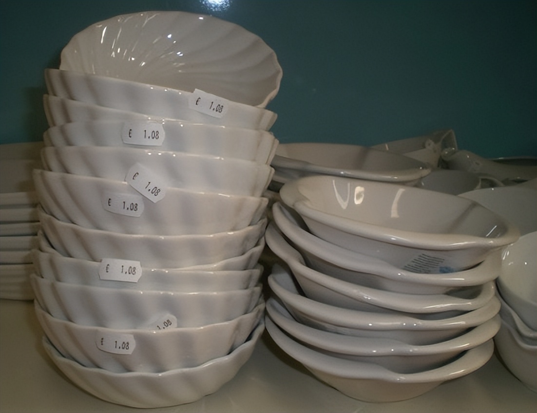 意大利欧元现在多少钱,一欧元在意大利能买到什么