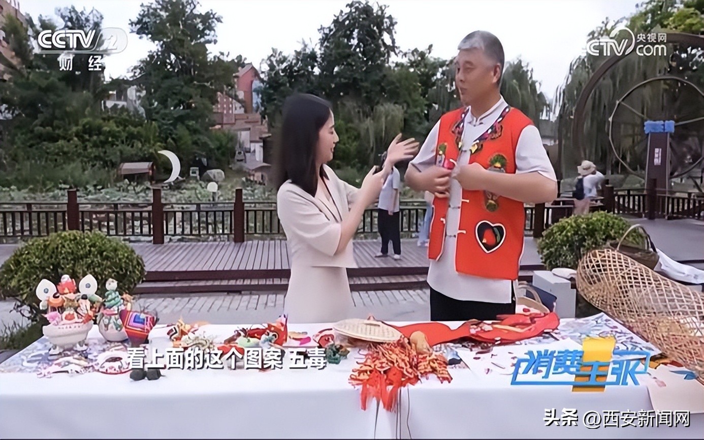 央媒聚焦！茶车快闪、夜色茶集这个端午茯茶镇景区亮点频频