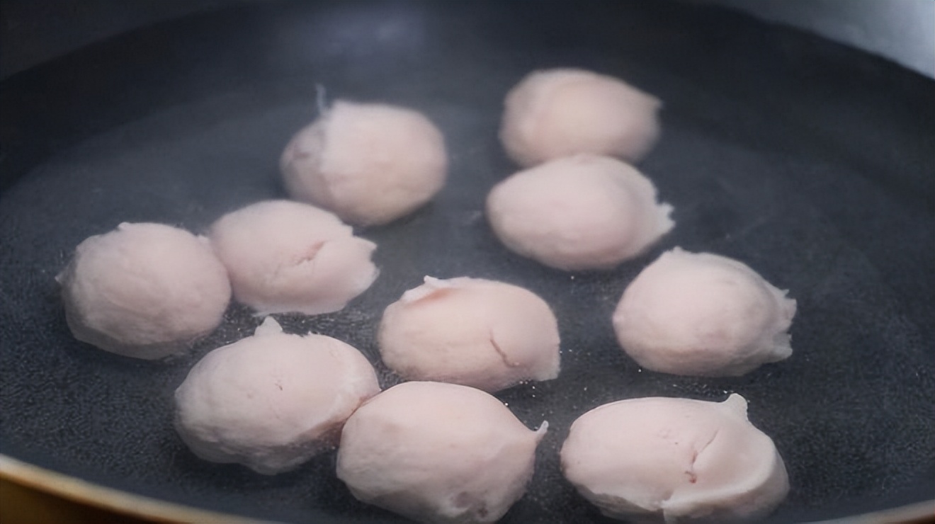 丸子简单易学五种做法,给大家介绍几款家常的丸子做法