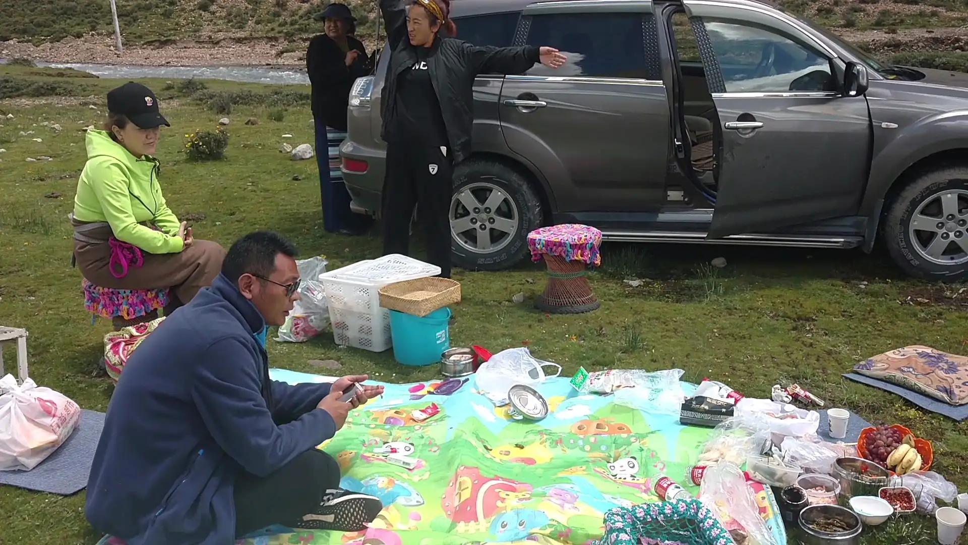 如何扰乱一个国家的舆论场,如何搞乱一个国家