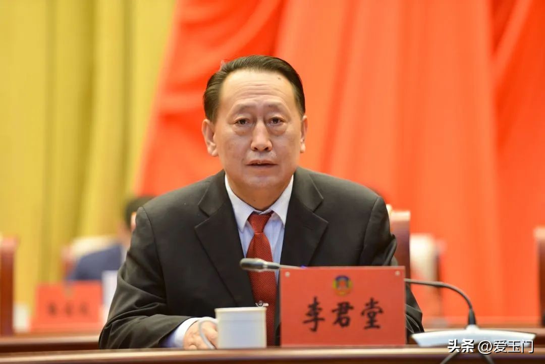 玉门政协工作会议,政协兰州市十四届会议胜利闭幕