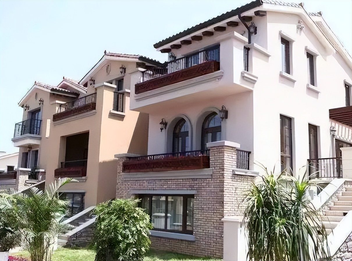 邓超孙俪金鸡奖秀恩爱,百花奖邓超孙俪红毯