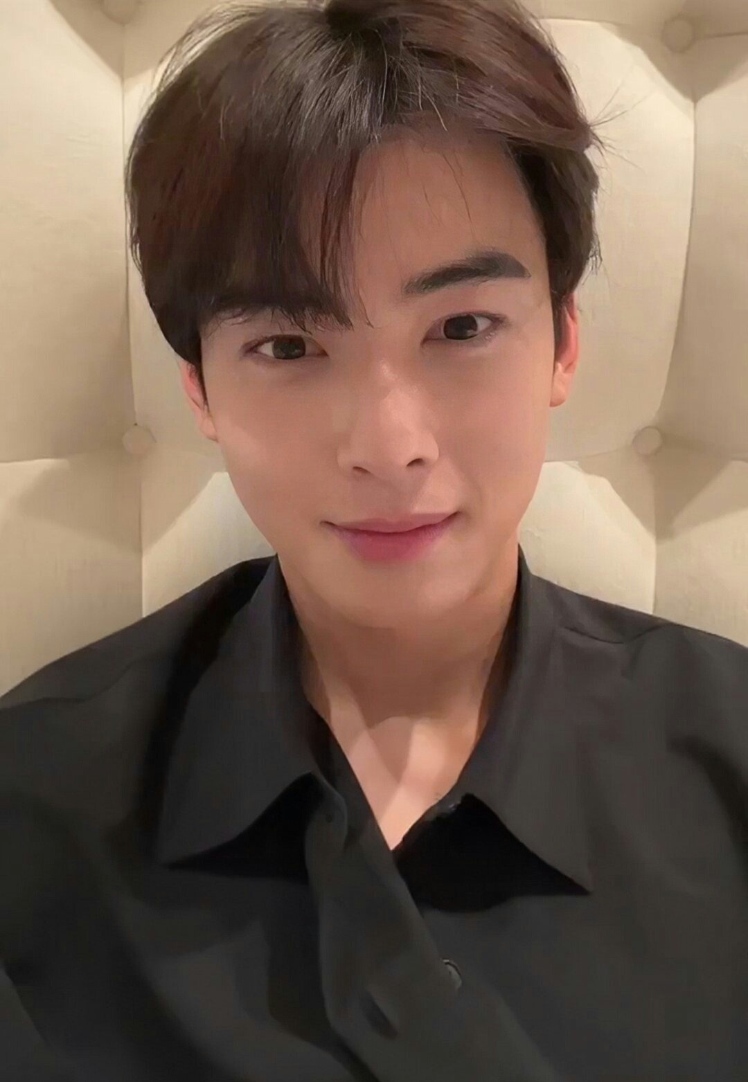 素颜比化妆更好看的车银优