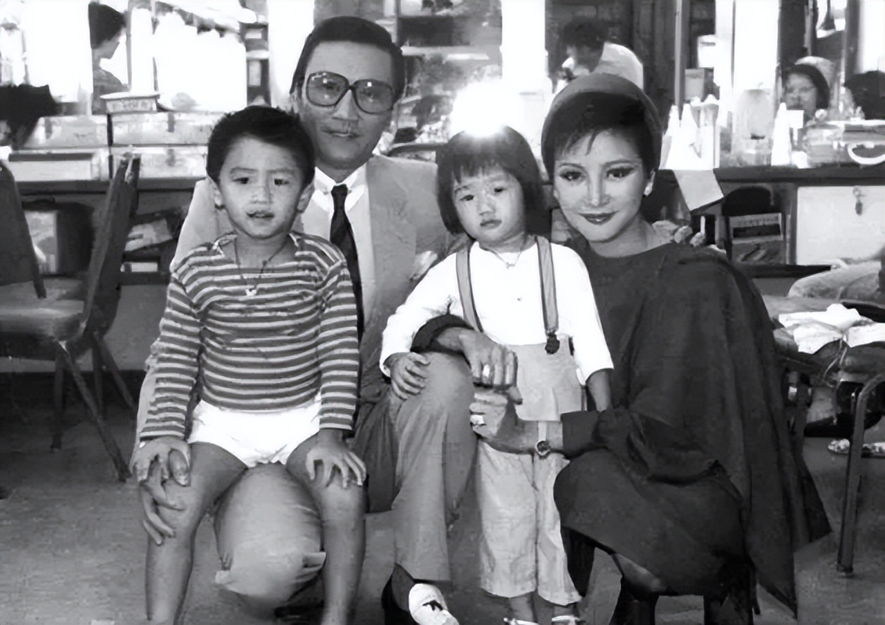 相差49岁的爷孙恋，12年后换回2000万分手费，coco这么做值吗？