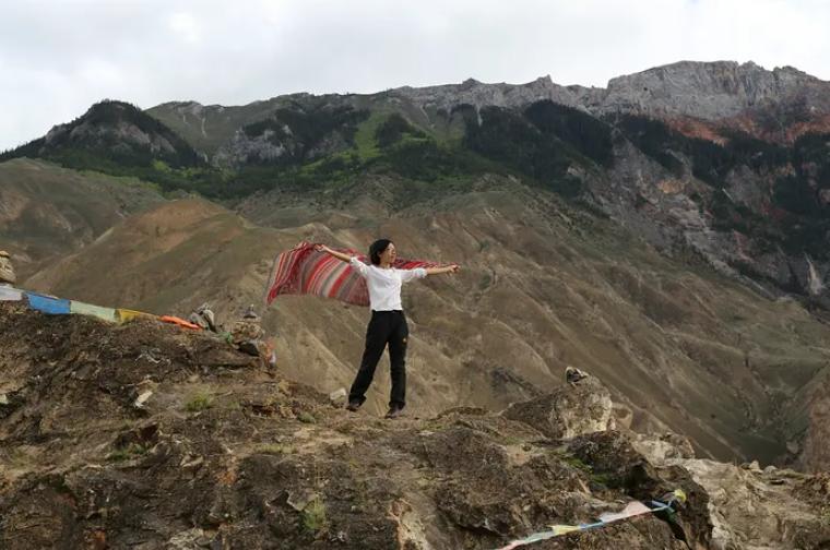 古浪大石头,古浪县城的大石头