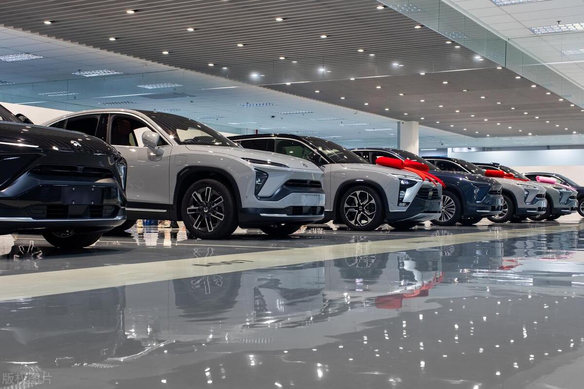 购买新车签合同必须写的一句话,买新车购车合同注意事项有哪些