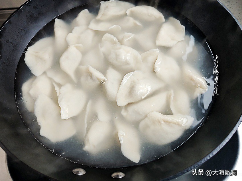 冬至吃饺子的习俗和寓意,冬至吃饺子吉祥寓意的习俗