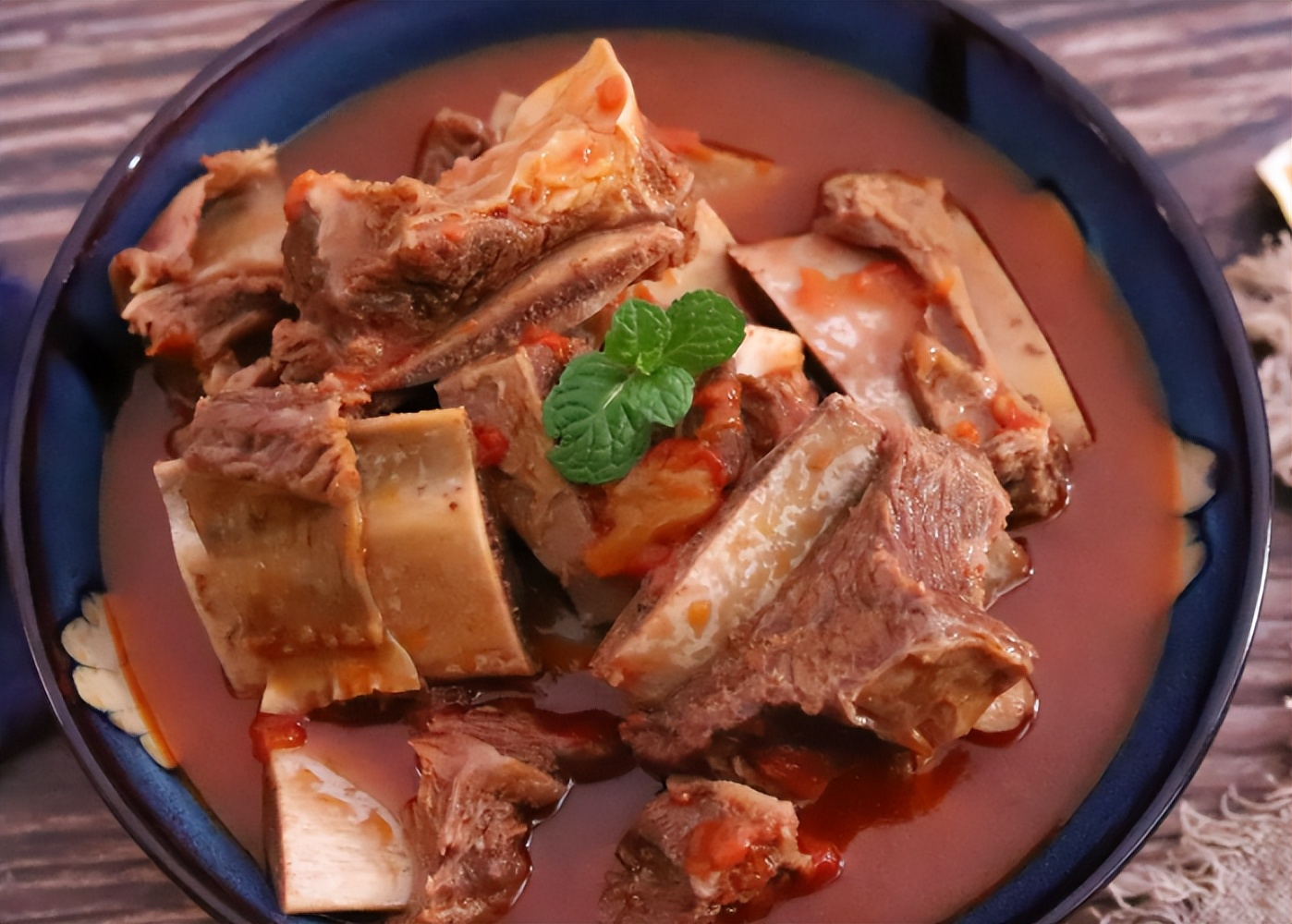 牛肉好吃滑嫩的秘诀,牛肉炒菜怎样才能使牛肉嫩好