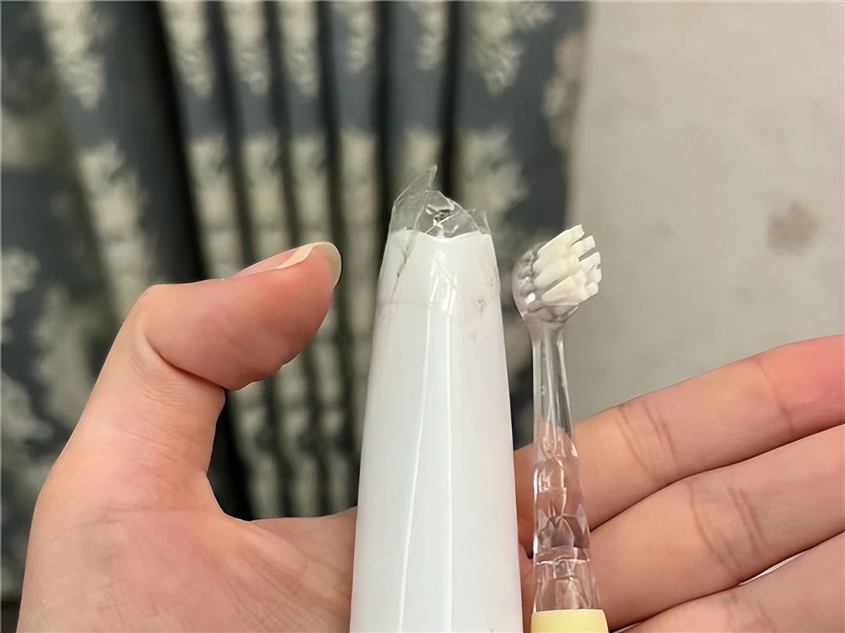 宝宝电动牙刷能用吗,宝宝用电动牙刷有危害吗