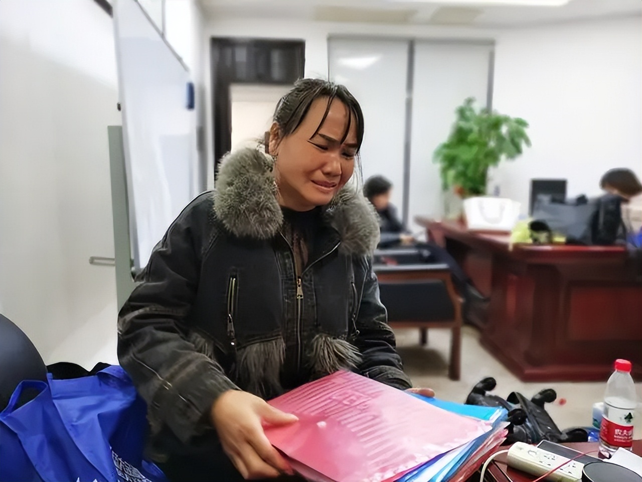 11年圈钱200亿!专坑老乡的“亿万富翁”,连夜跑路了