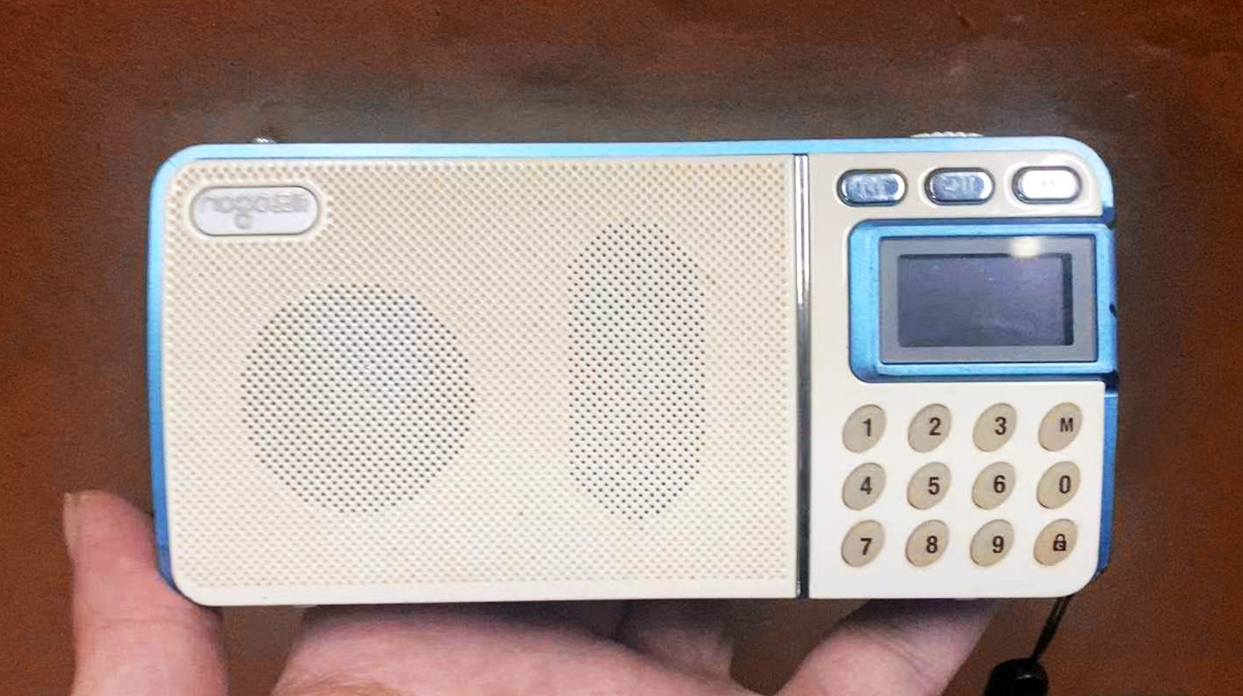 超强电池收音机,续航超长收音机