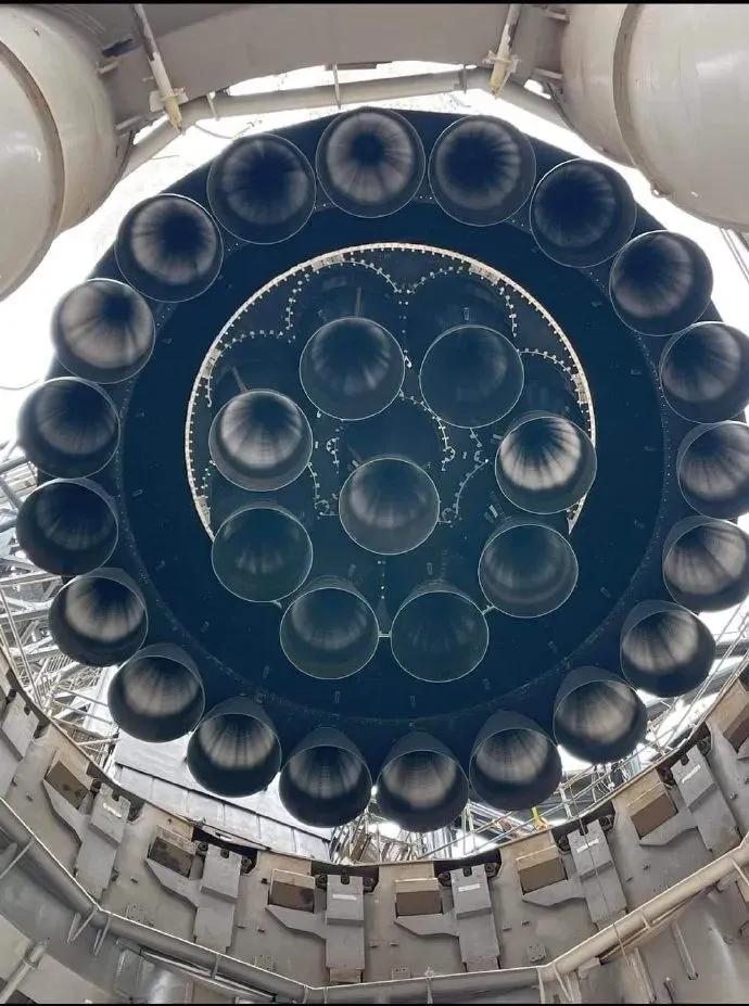 马斯克成科学院士,马斯克第一个提出新能源汽车