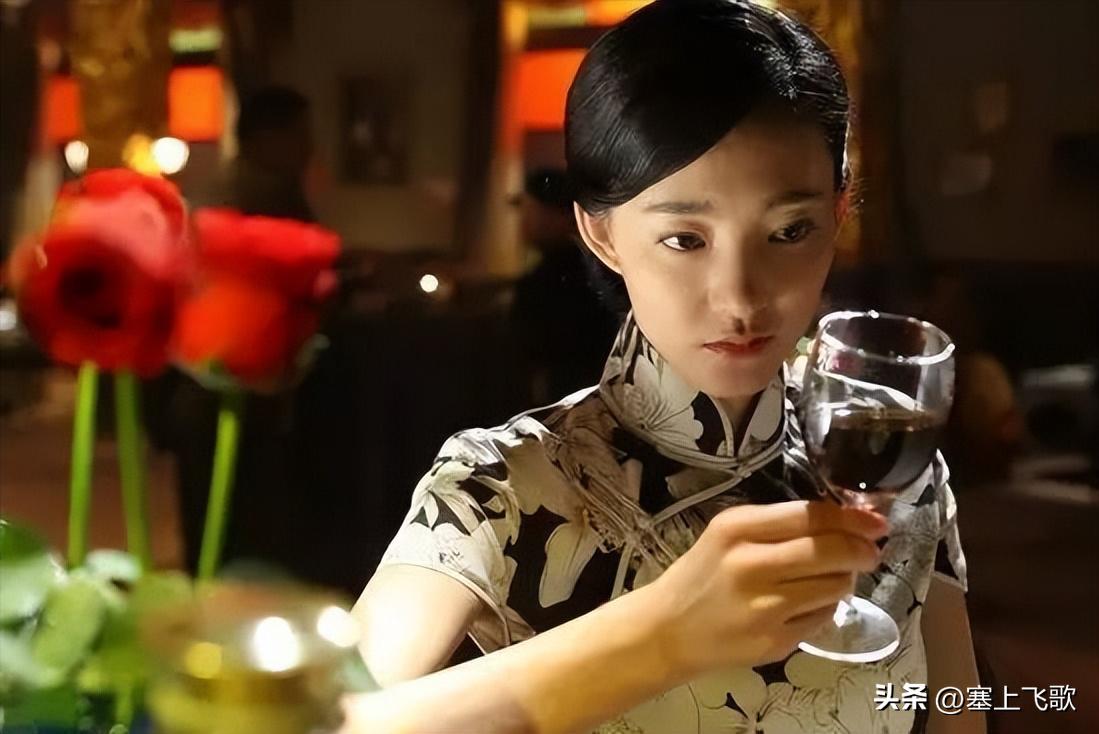 穿旗袍最美的20位女明星,各有千秋,刘诗诗美哭,谁惊艳到了你
