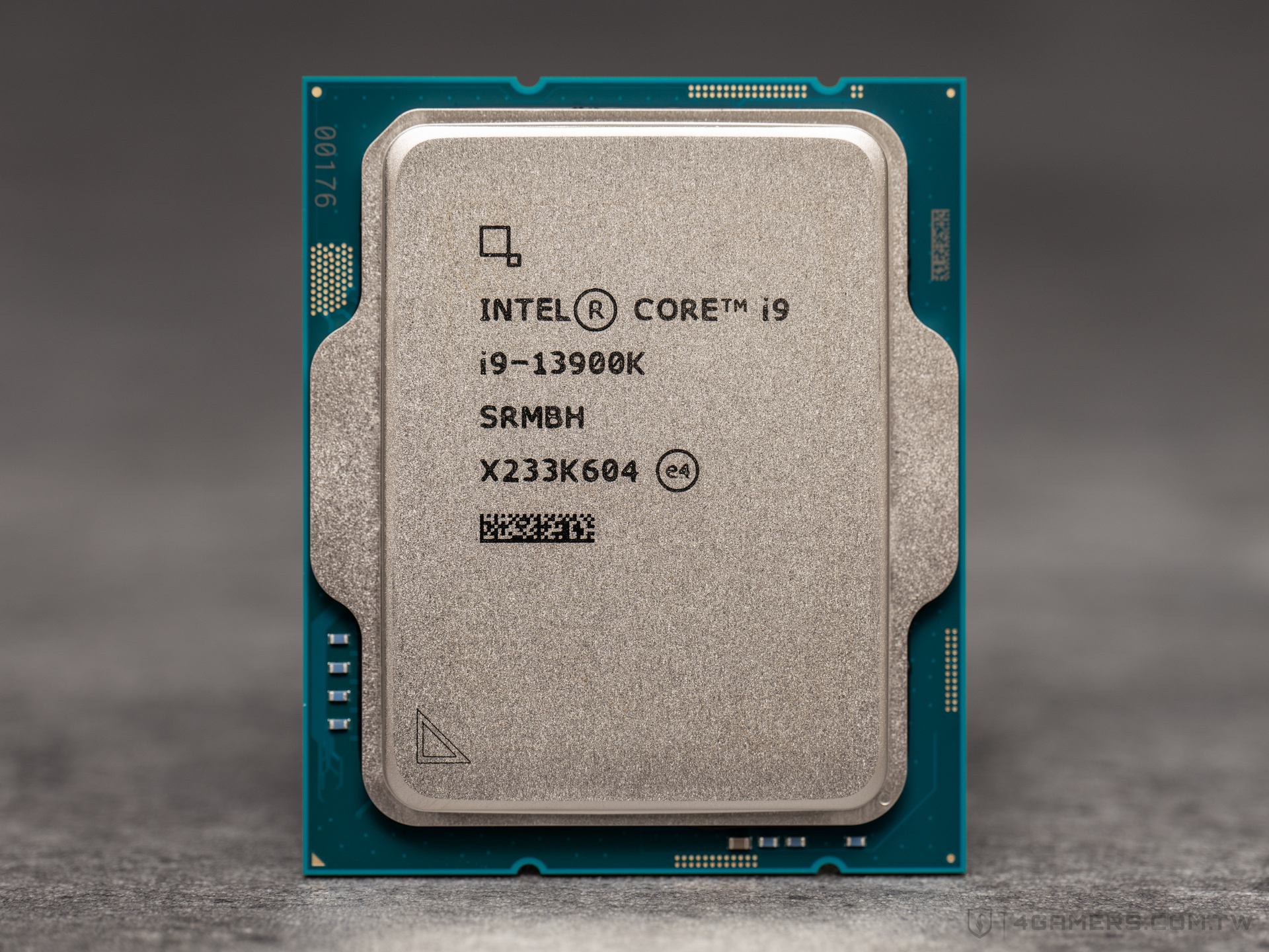 i7-1360p和i9-12900h性能比较,intelcorei3-9000f能玩什么游戏